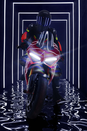 1-częściowy Kombinezon Motocyklowy SHIMA HYPER-RS czarny czerwony niebieski
