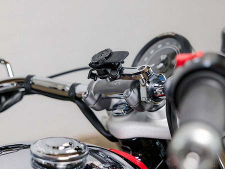 QUAD LOCK CHROMOWANA PODSTAWA MONTOWANA NA KIEROWNICY PRO