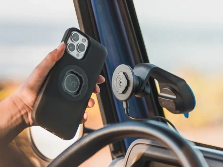 ETUI QUAD LOCK MAG - IPHONE 15 PLUS