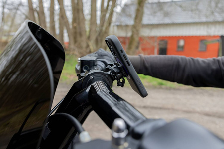 QUAD LOCK PODSTAWA MONTOWANA NA KIEROWNICY PRO DUŻA