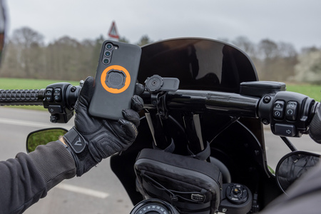 QUAD LOCK PODSTAWA MONTOWANA NA KIEROWNICY PRO DUŻA